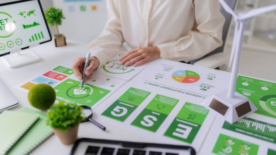 Kurumsal Karbon Ayak İzi Hesaplama, Karbon Ayak İzi Analizi, Kurumsal Karbon Ayak İzi Yönetimi, Karbon Emisyonu Raporlama, Karbon Ayak İzi Danışmanlığı, Karbon Hesaplama Firmaları